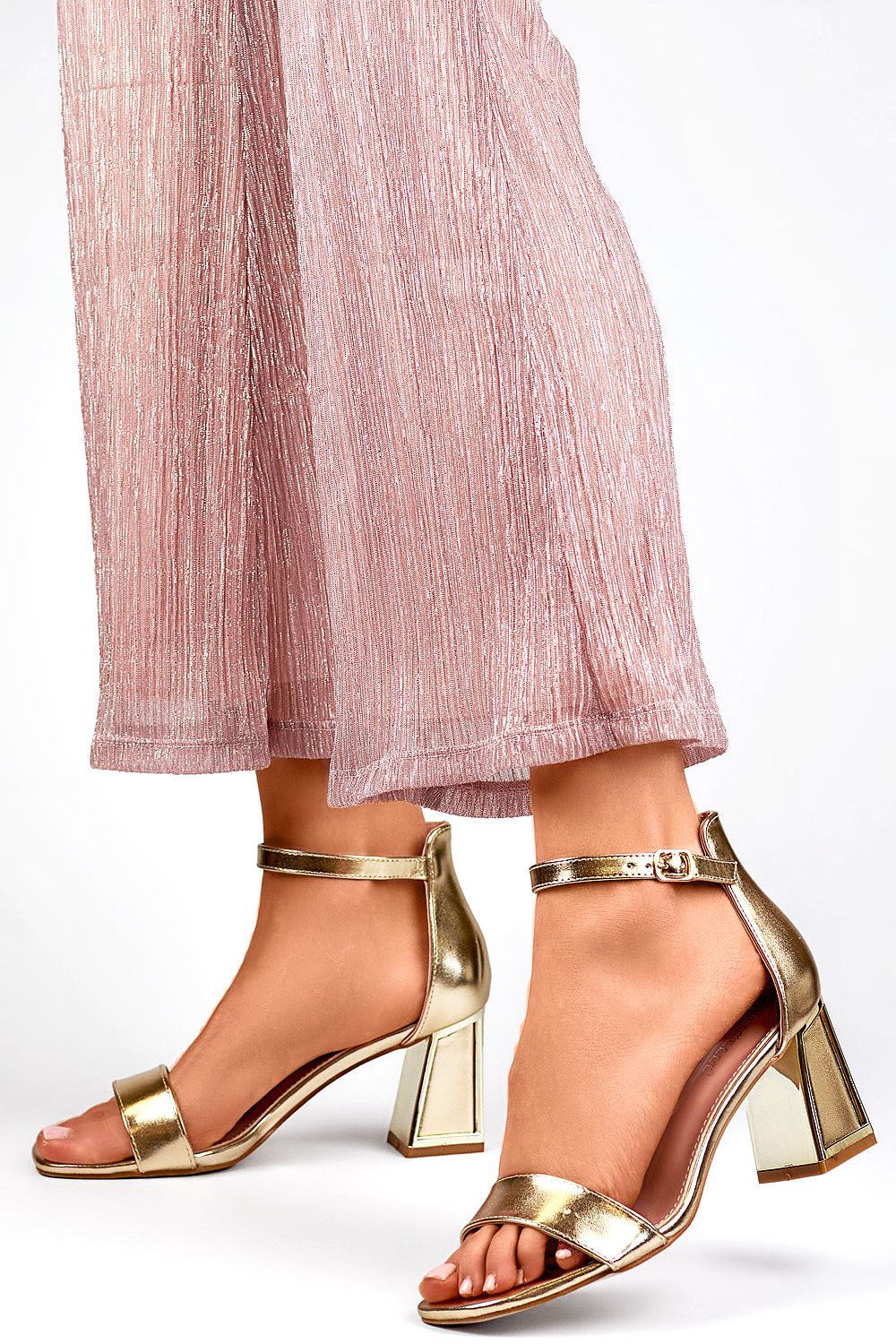 Heel sandals model 194911